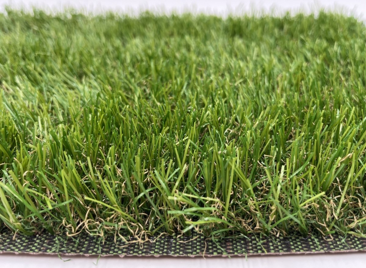 Gazon synthétique 30 mm pour grand jardin